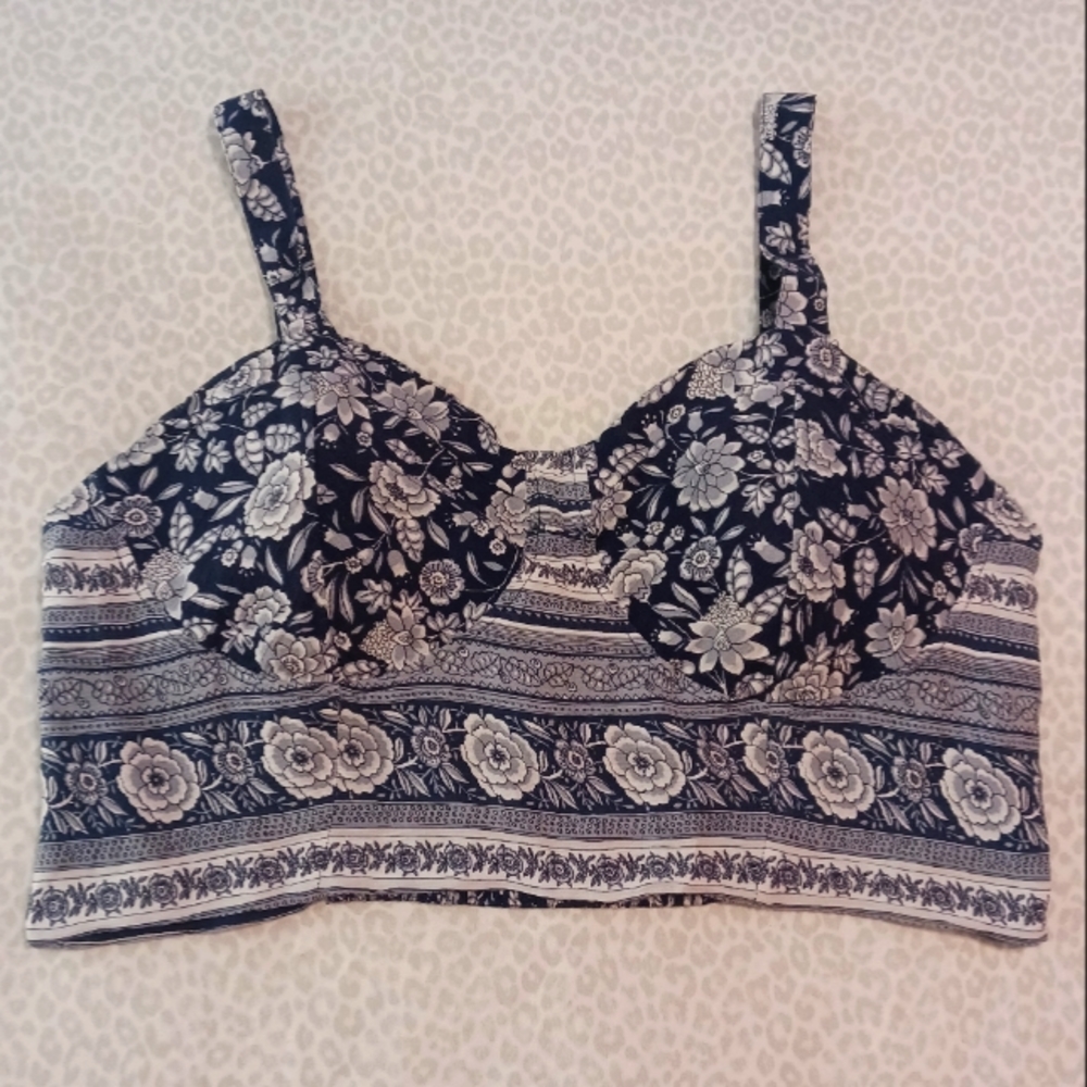 American Eagle top NWOT